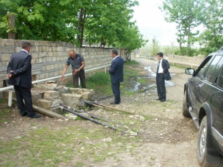 Şamaxının Mill&#601;t V&#601;kili Elxan Süleymanovun t&#601;ş&#601;bbüsü il&#601; Şamaxı k&#601;ndl&#601;rinin işm&#601;li su problemi h&#601;ll olunur